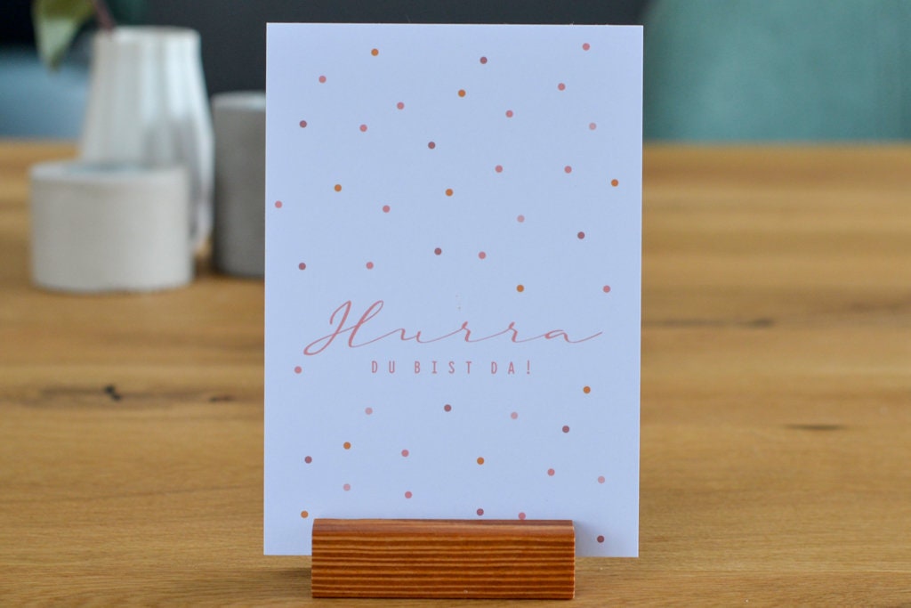 Postkarte "Hurra! Du bist da" mit Konfetti, exklusive Grußkarte für jeden Anlass, Geburt
