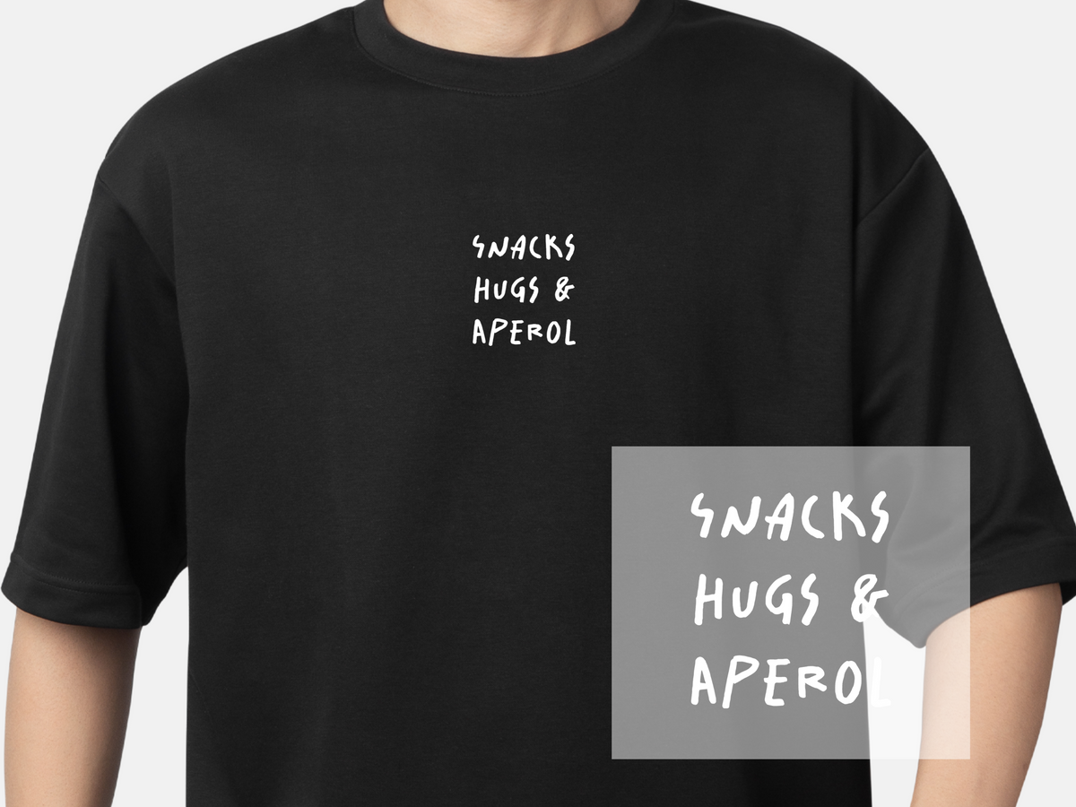 Bügelbild "Snacks, Hugs & Aperol" | DTF-Transfer Lifestyle-Spruch | Handlettering dreizeilig