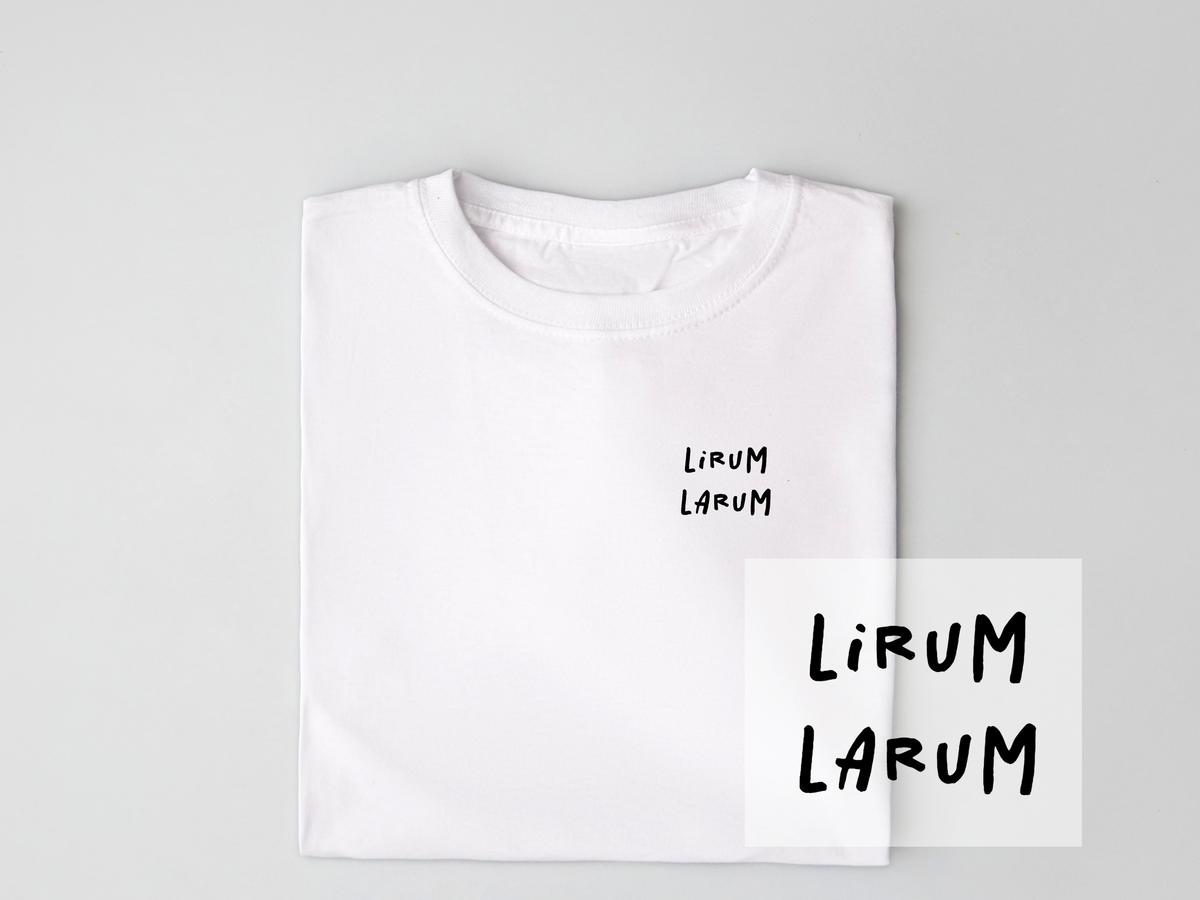 Bügelbild "Lirum Larum" | DTF-Transfer Nonsens-Spruch | Handlettering zweizeilig