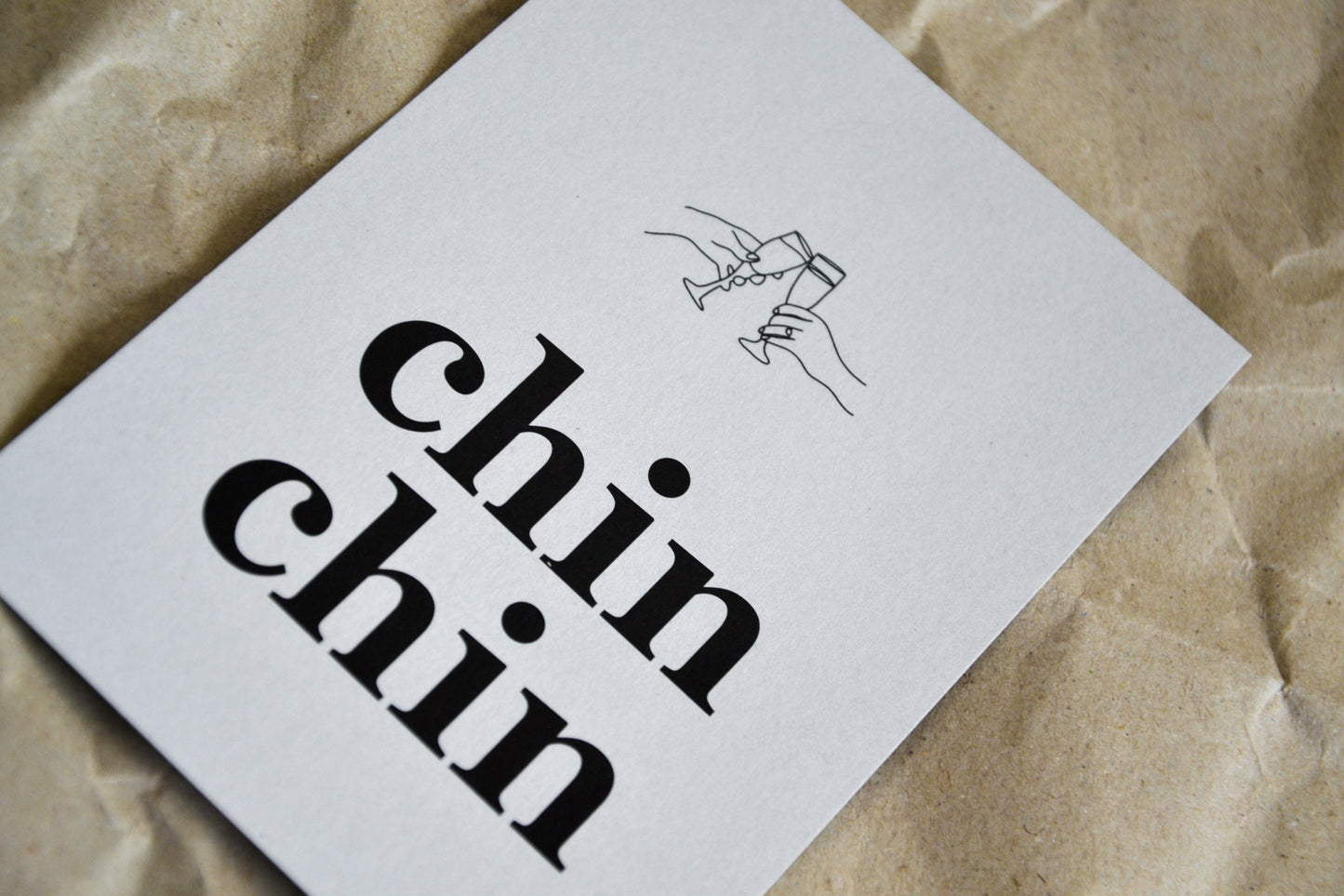 Postkarte „chin chin“ exklusive Grußkarte für jeden Anlass, Freundschaft, minimalistisch